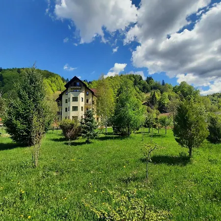 Penzion Vila Parc Moieciu Brašov