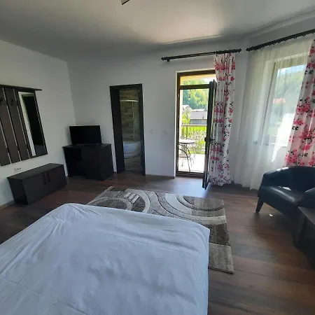 Vila Parc Moieciu *